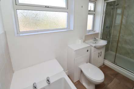 Helsby Avenue, Eastham, Image 11