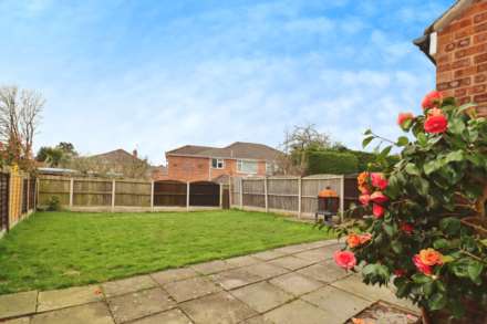 Bettisfield Avenue, Bromborough, Image 13