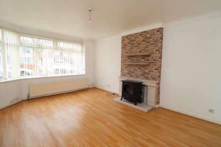 Bettisfield Avenue, Bromborough, Image 19