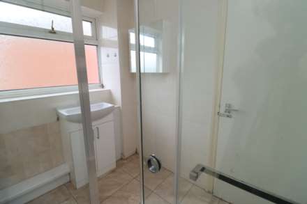 Bettisfield Avenue, Bromborough, Image 26