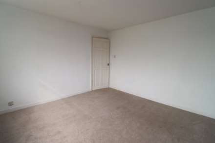 Bettisfield Avenue, Bromborough, Image 27