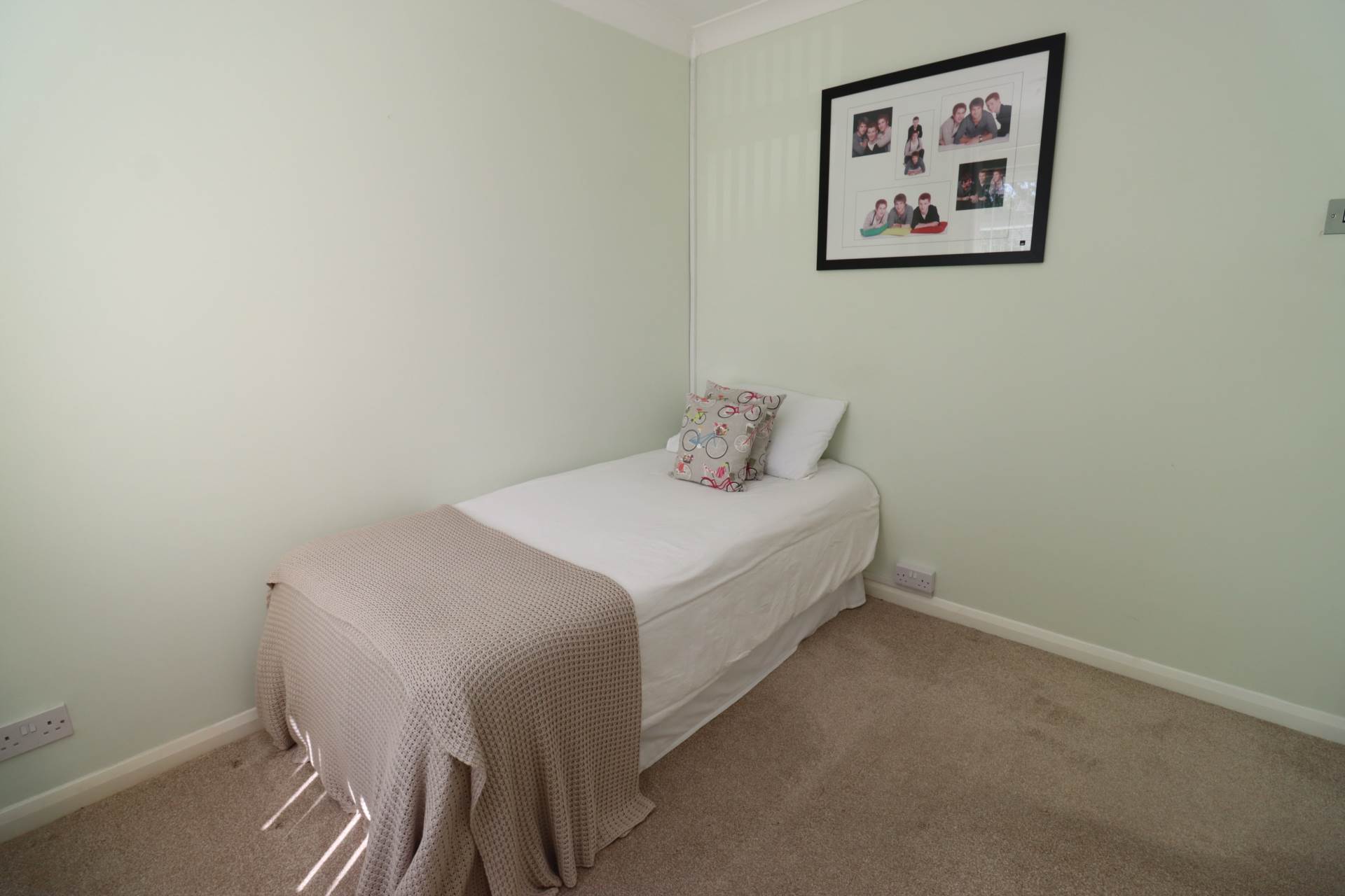 Sunningdale Drive, Bromborough, Image 16