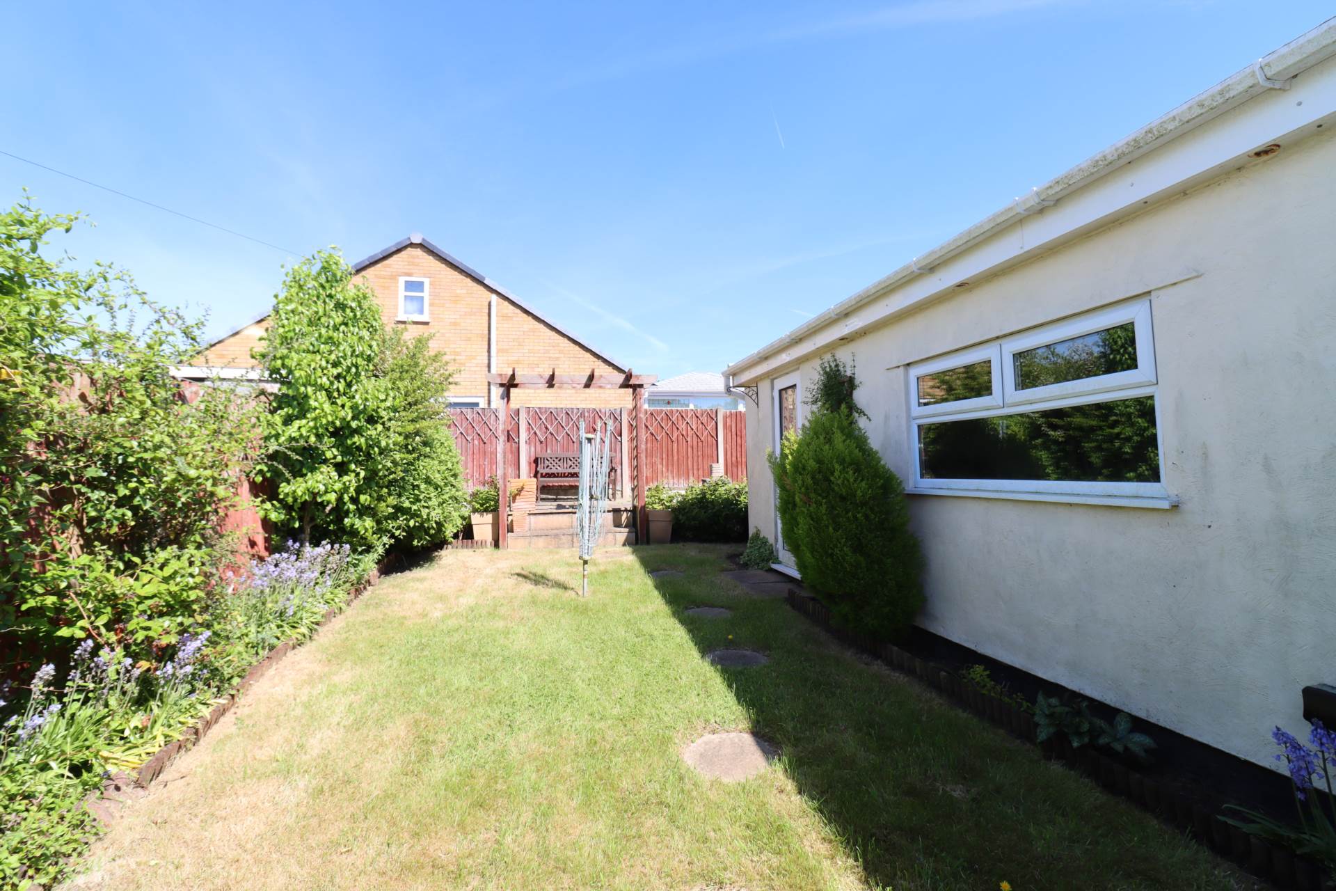 Sunningdale Drive, Bromborough, Image 18