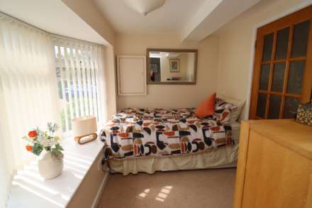 Barrymore Way, Bromborough, Image 9