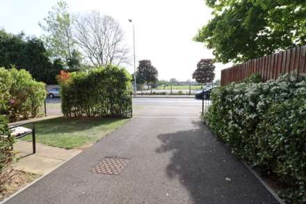 Bridle Road, Eastham, Image 27