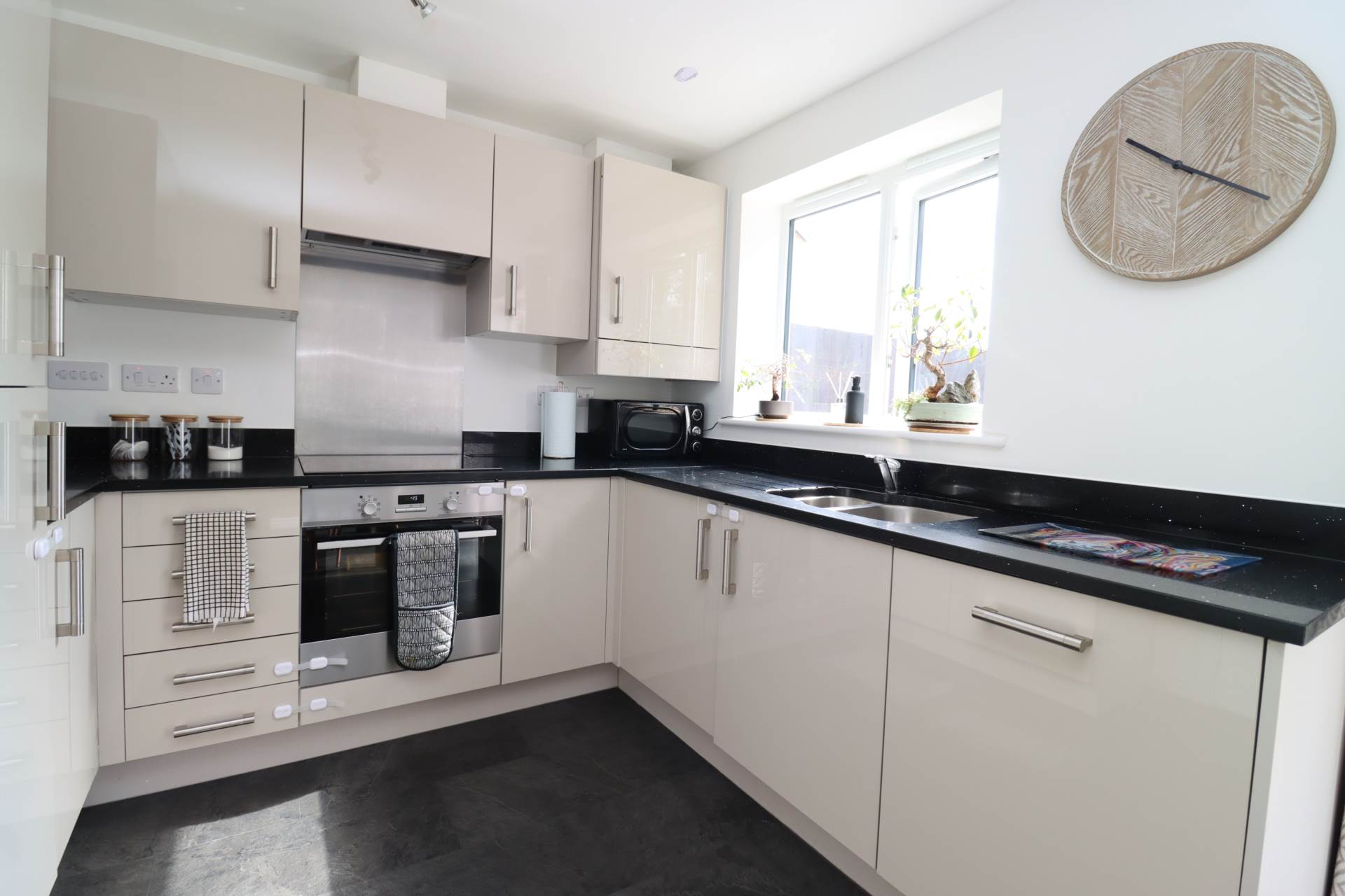 Pool Lane, Bromborough, Image 5