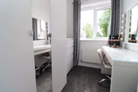 Pool Lane, Bromborough, Image 11