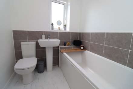 Pool Lane, Bromborough, Image 12