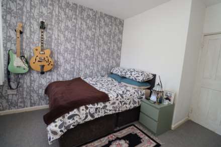 Western Avenue, Bromborough, Image 12