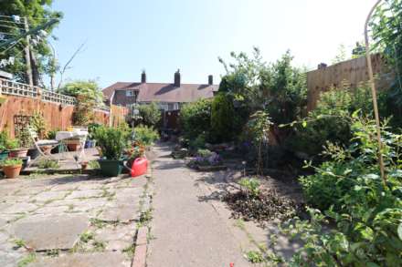 Western Avenue, Bromborough, Image 15