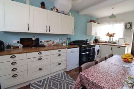 Western Avenue, Bromborough, Image 3