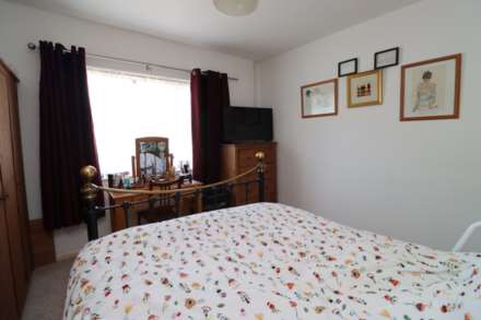 Western Avenue, Bromborough, Image 8