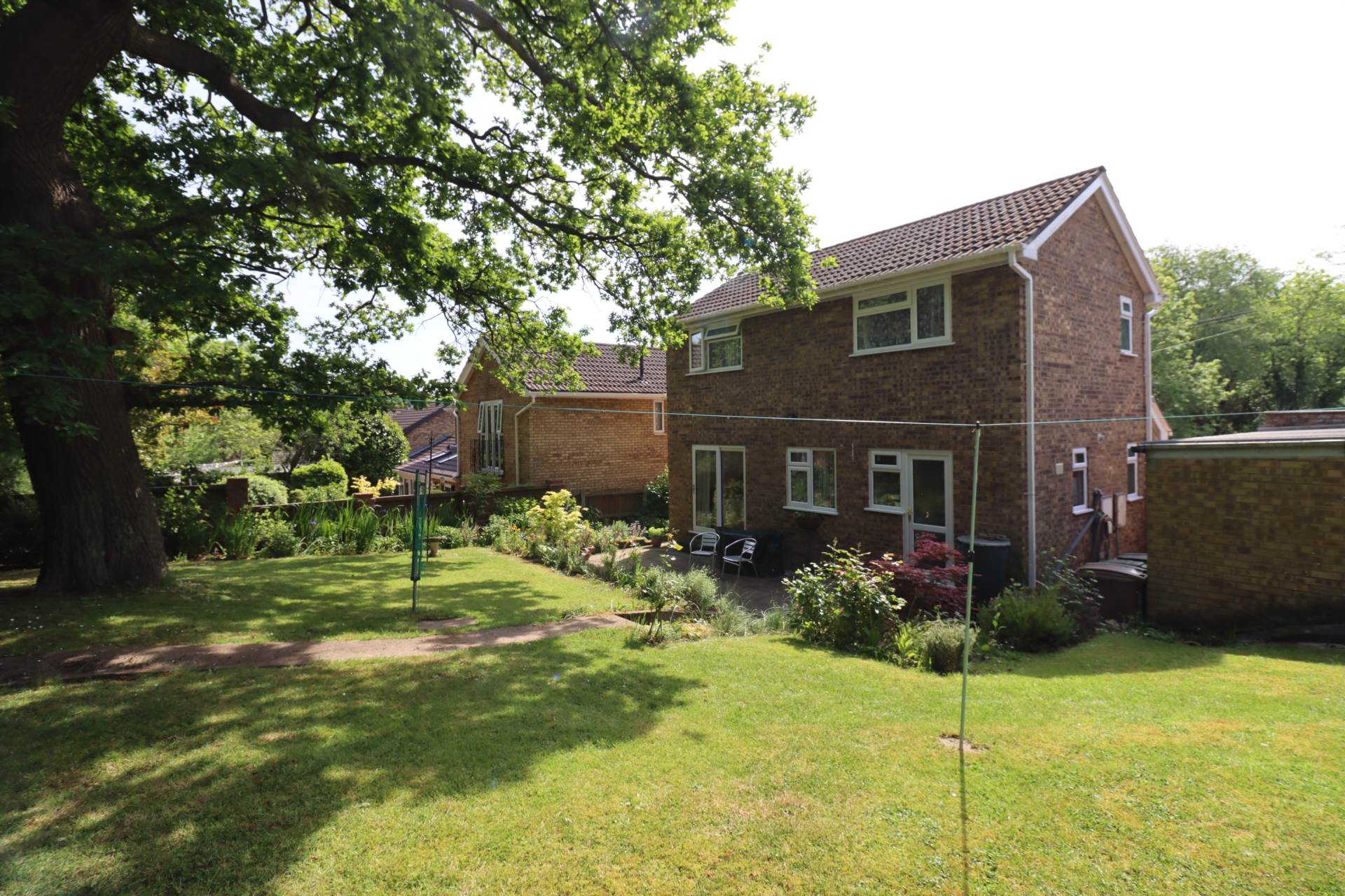 Brookhurst Avenue, Bromborough, Image 2