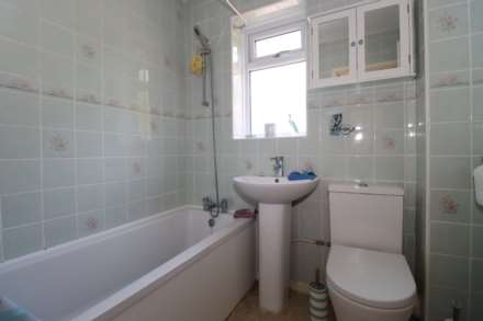 Brookhurst Avenue, Bromborough, Image 10