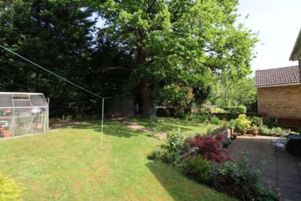 Brookhurst Avenue, Bromborough, Image 16