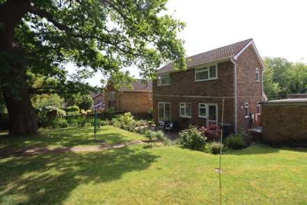 Brookhurst Avenue, Bromborough, Image 2