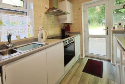 Brookhurst Avenue, Bromborough, Image 3