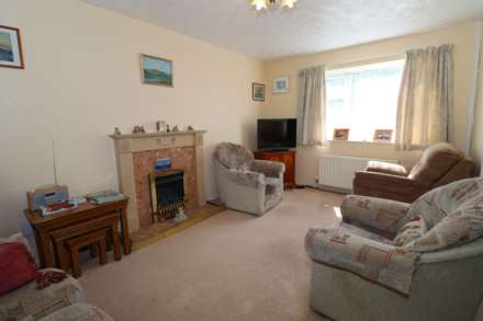 Brookhurst Avenue, Bromborough, Image 6