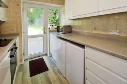 Brookhurst Avenue, Bromborough, Image 9