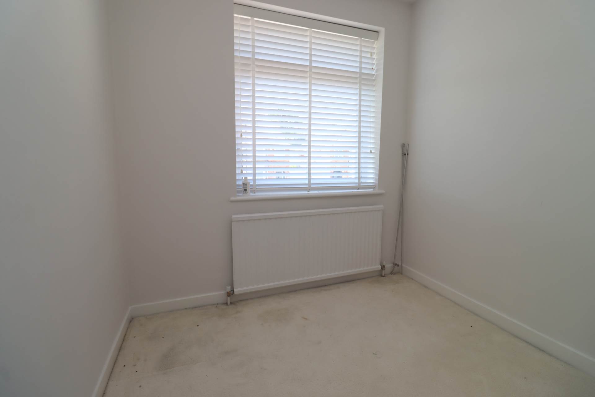 White Lodge Close, Eastham, Image 12