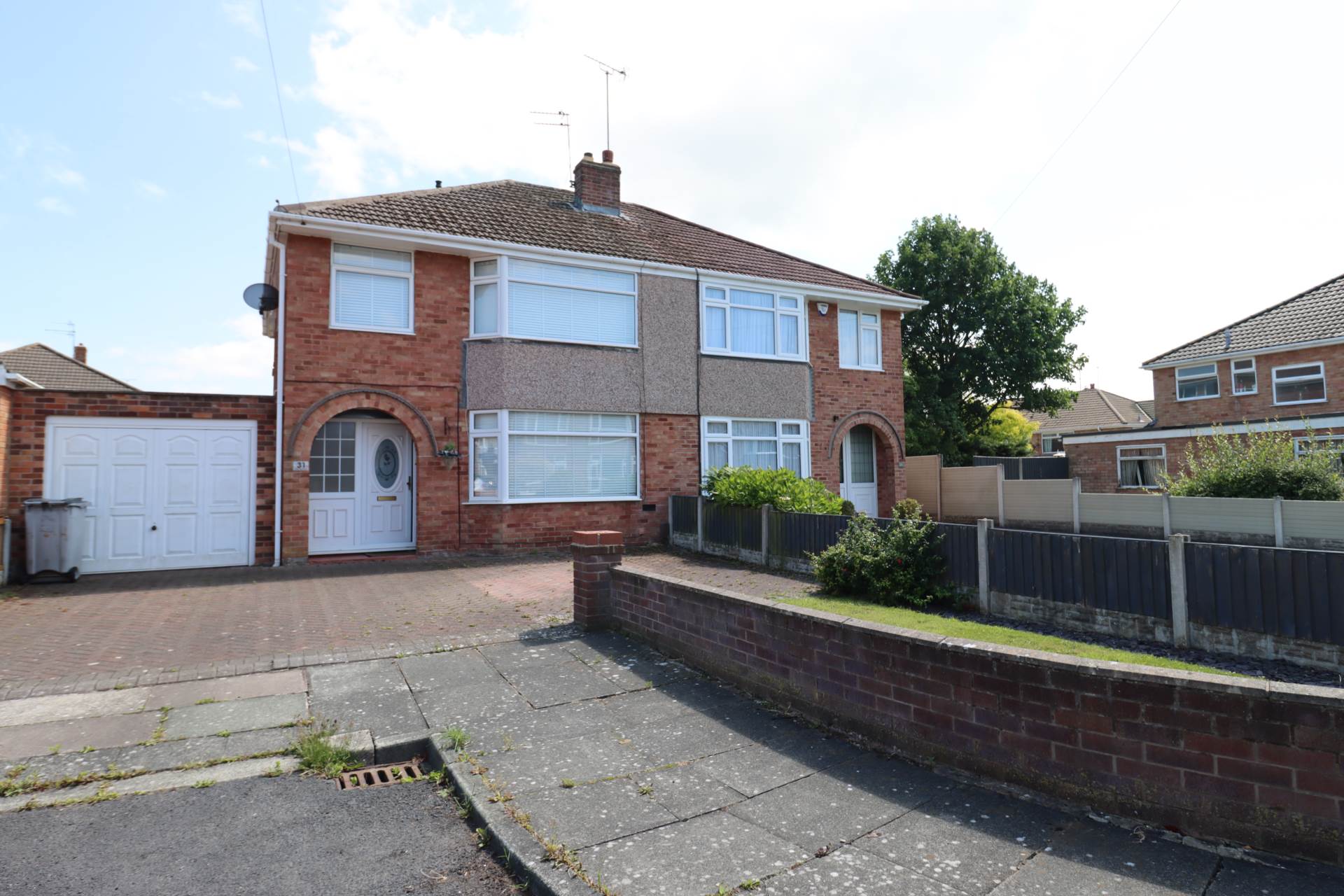 White Lodge Close, Eastham, Image 17
