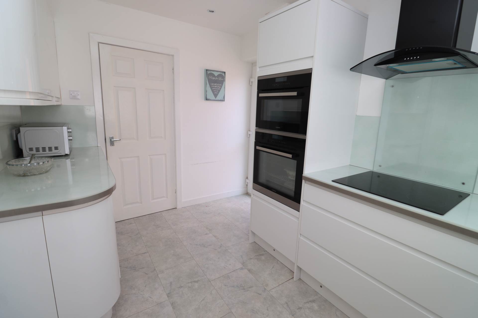 White Lodge Close, Eastham, Image 19