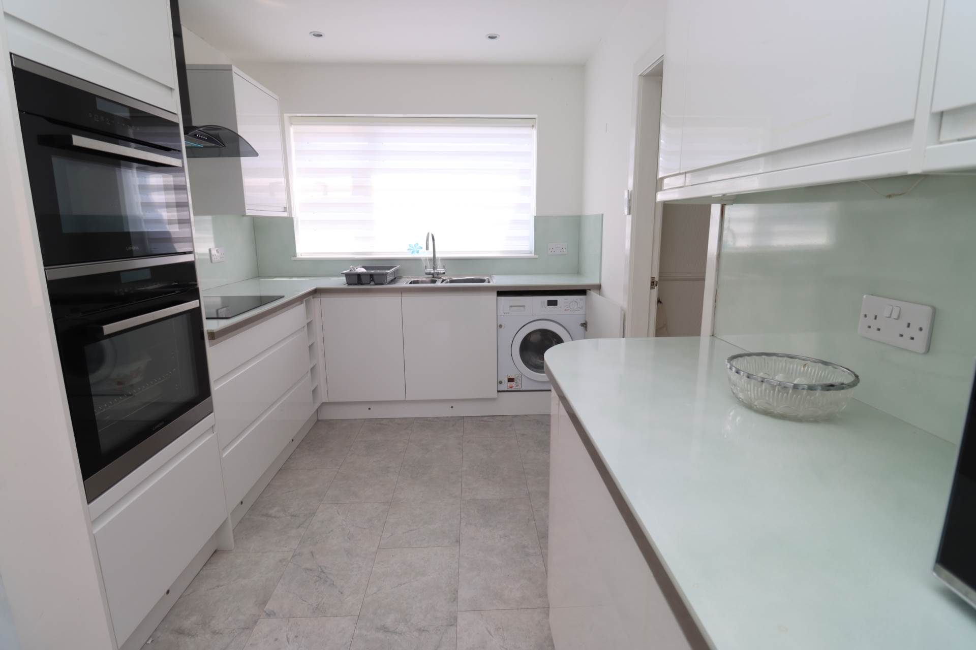 White Lodge Close, Eastham, Image 6