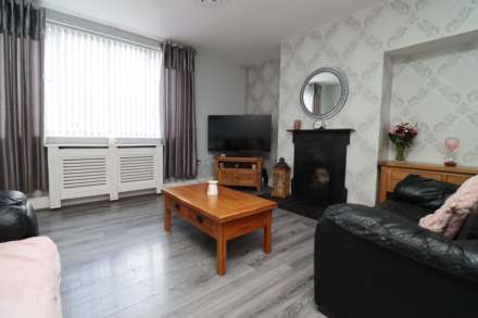 Port Causeway, Bromborough, Image 5