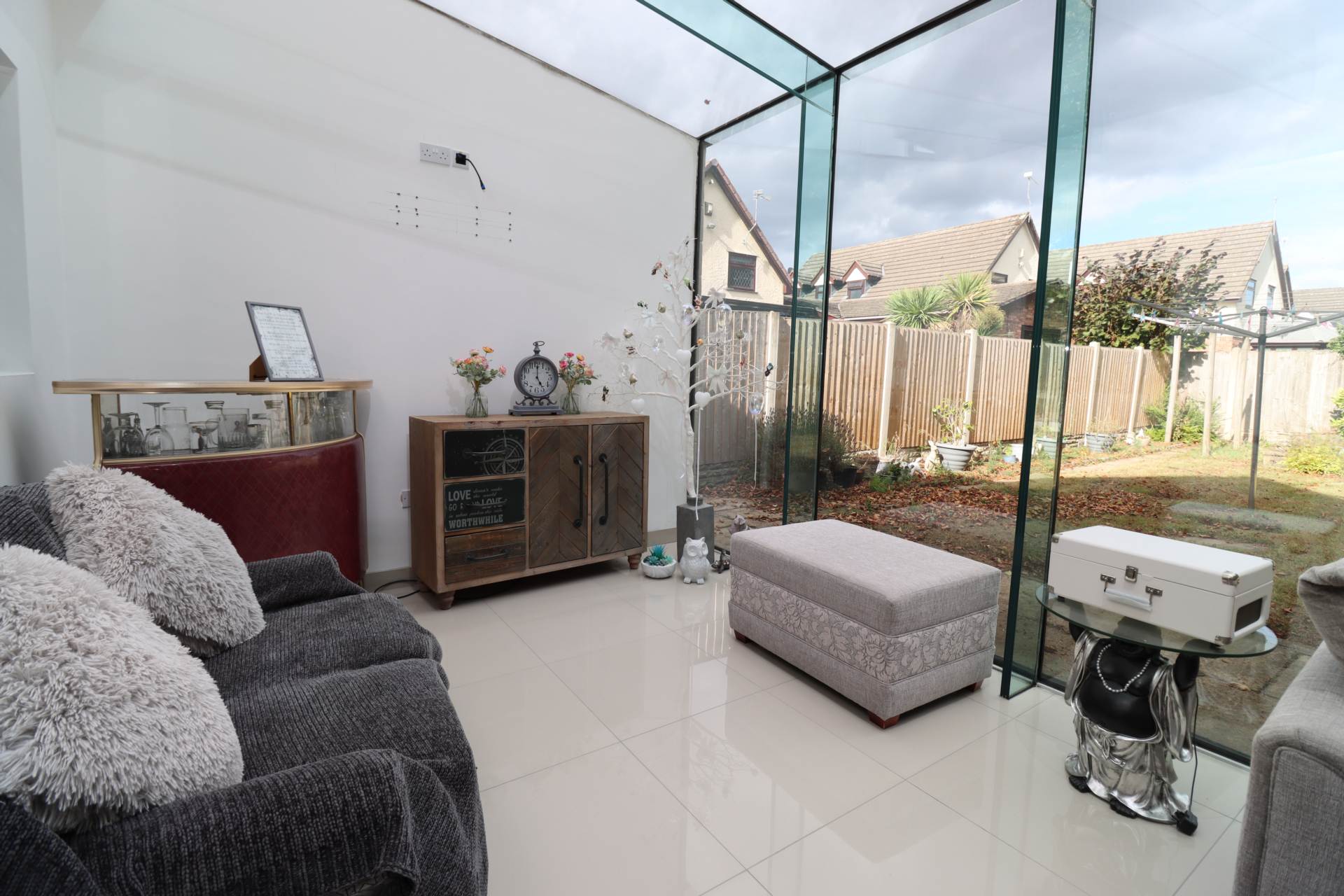 Plymyard Avenue, Bromborough, Image 24