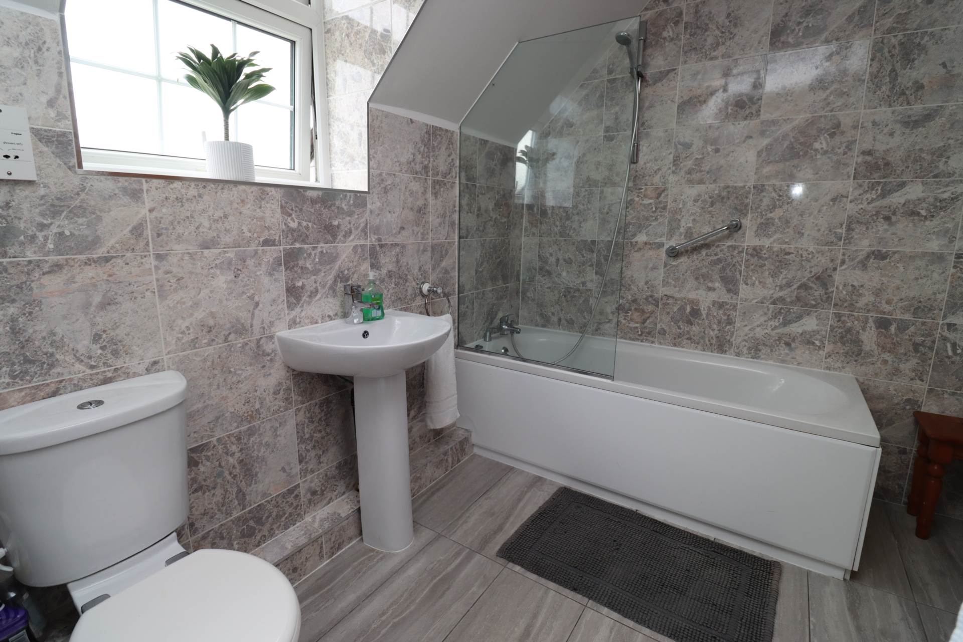 Plymyard Avenue, Bromborough, Image 31