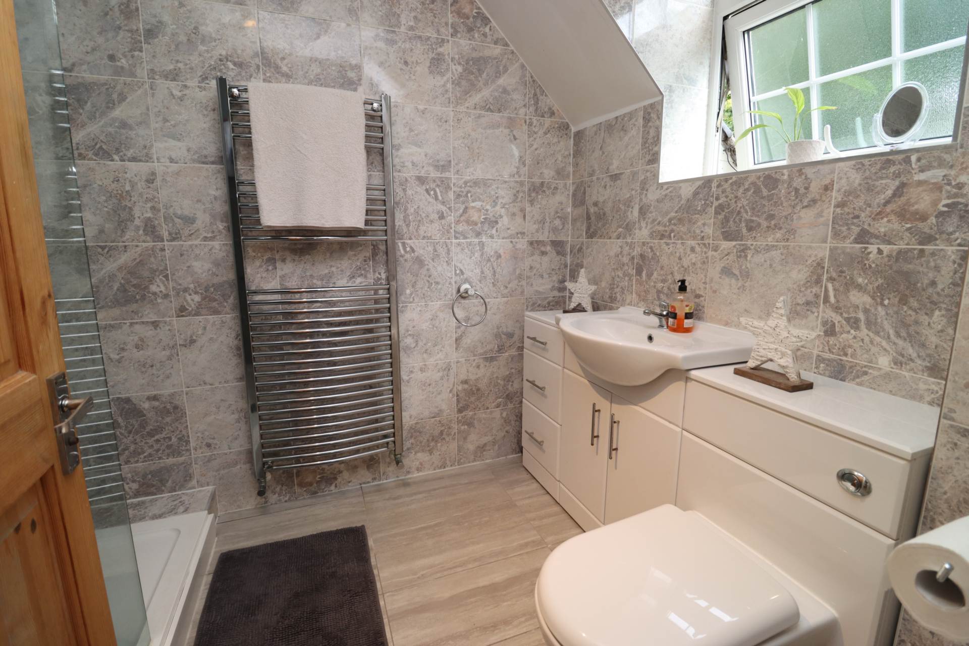 Plymyard Avenue, Bromborough, Image 36