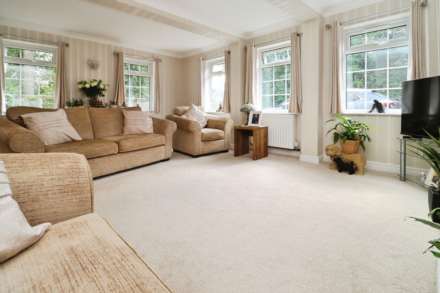 Plymyard Avenue, Bromborough, Image 19