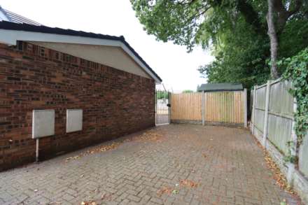 Plymyard Avenue, Bromborough, Image 44