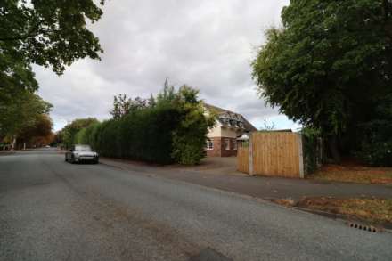 Plymyard Avenue, Bromborough, Image 48