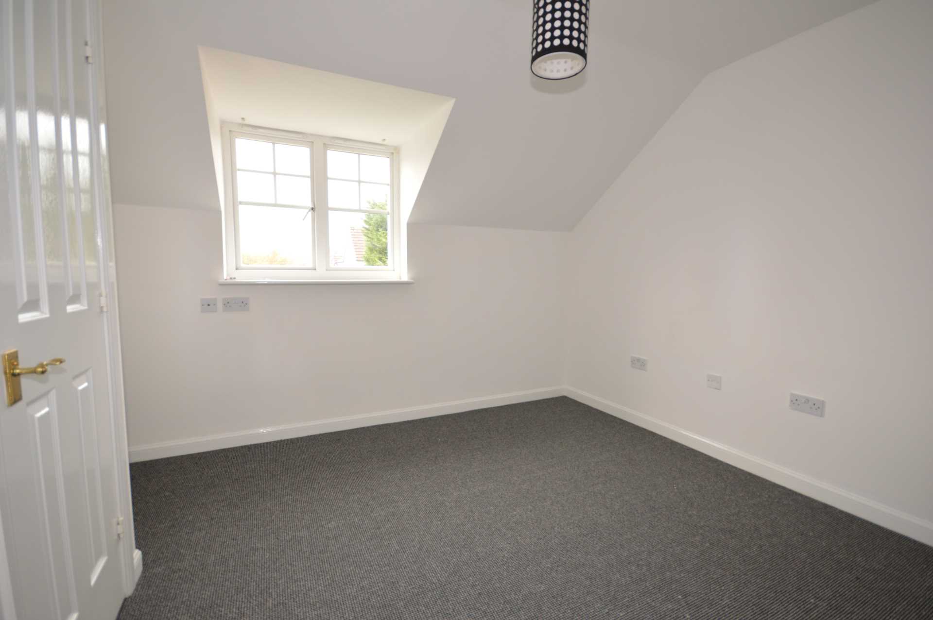 Croft Green, Bromborough, Image 9
