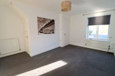 Croft Green, Bromborough, Image 5