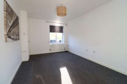 Croft Green, Bromborough, Image 6