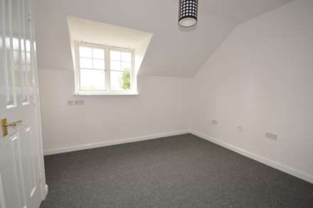 Croft Green, Bromborough, Image 9