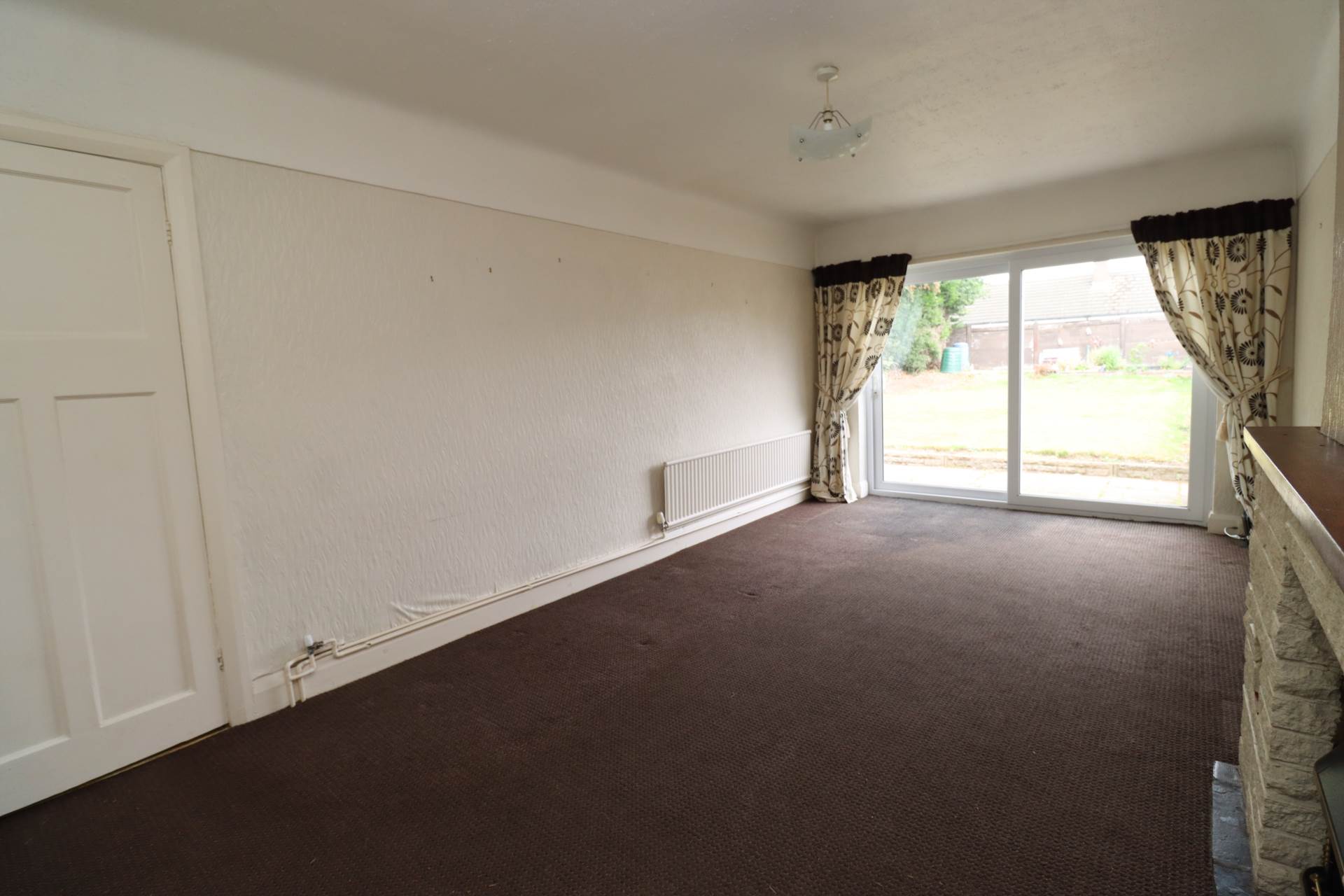 Carlett Boulevard, Bromborough, Image 14