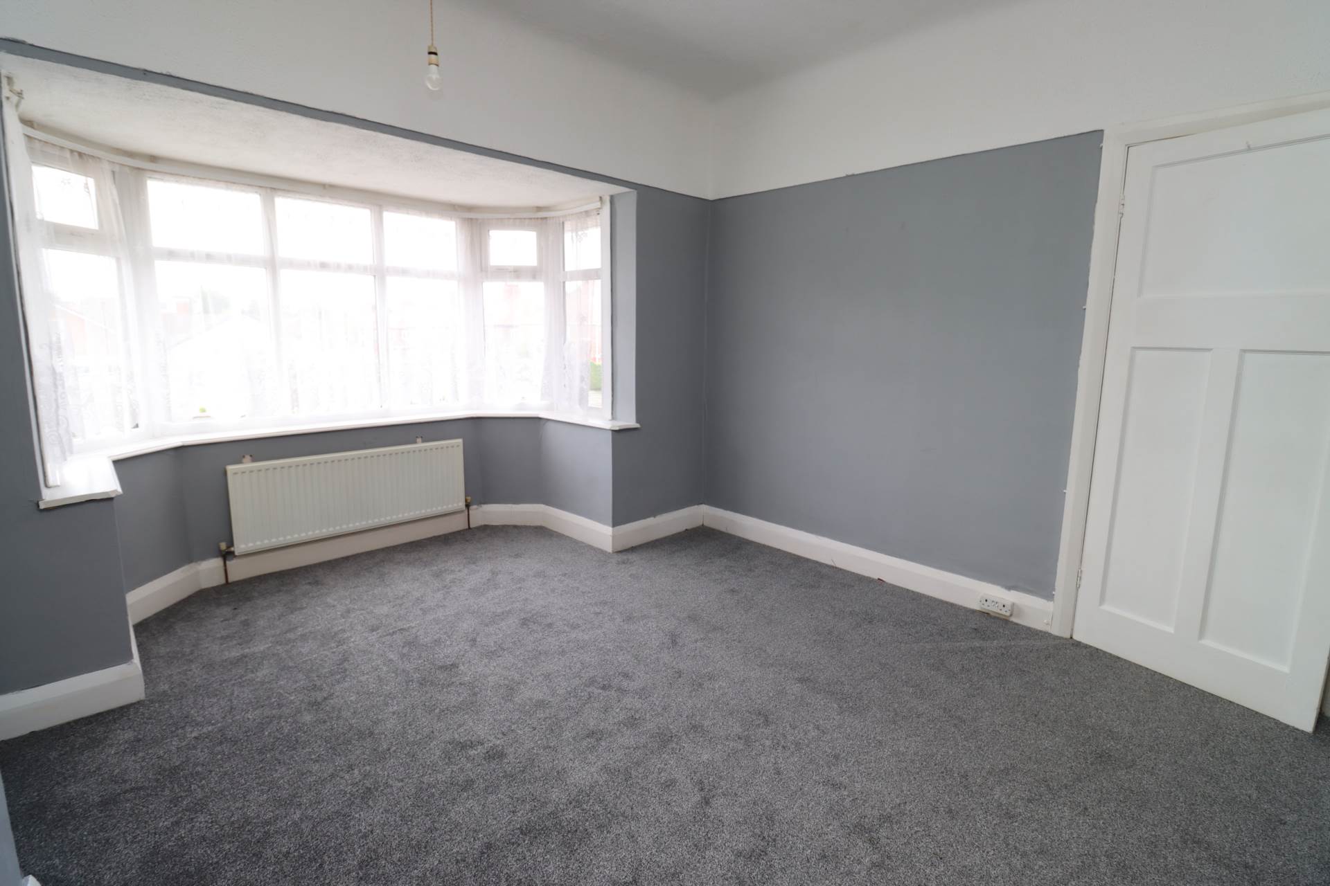 Carlett Boulevard, Bromborough, Image 9