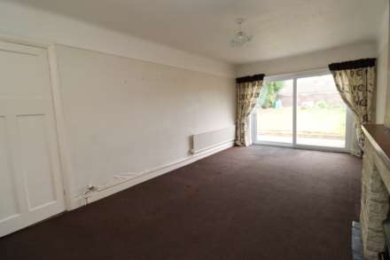 Carlett Boulevard, Bromborough, Image 14