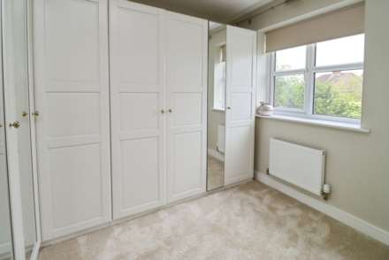 Tellets Hey, Bromborough, Image 12
