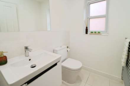 Tellets Hey, Bromborough, Image 25
