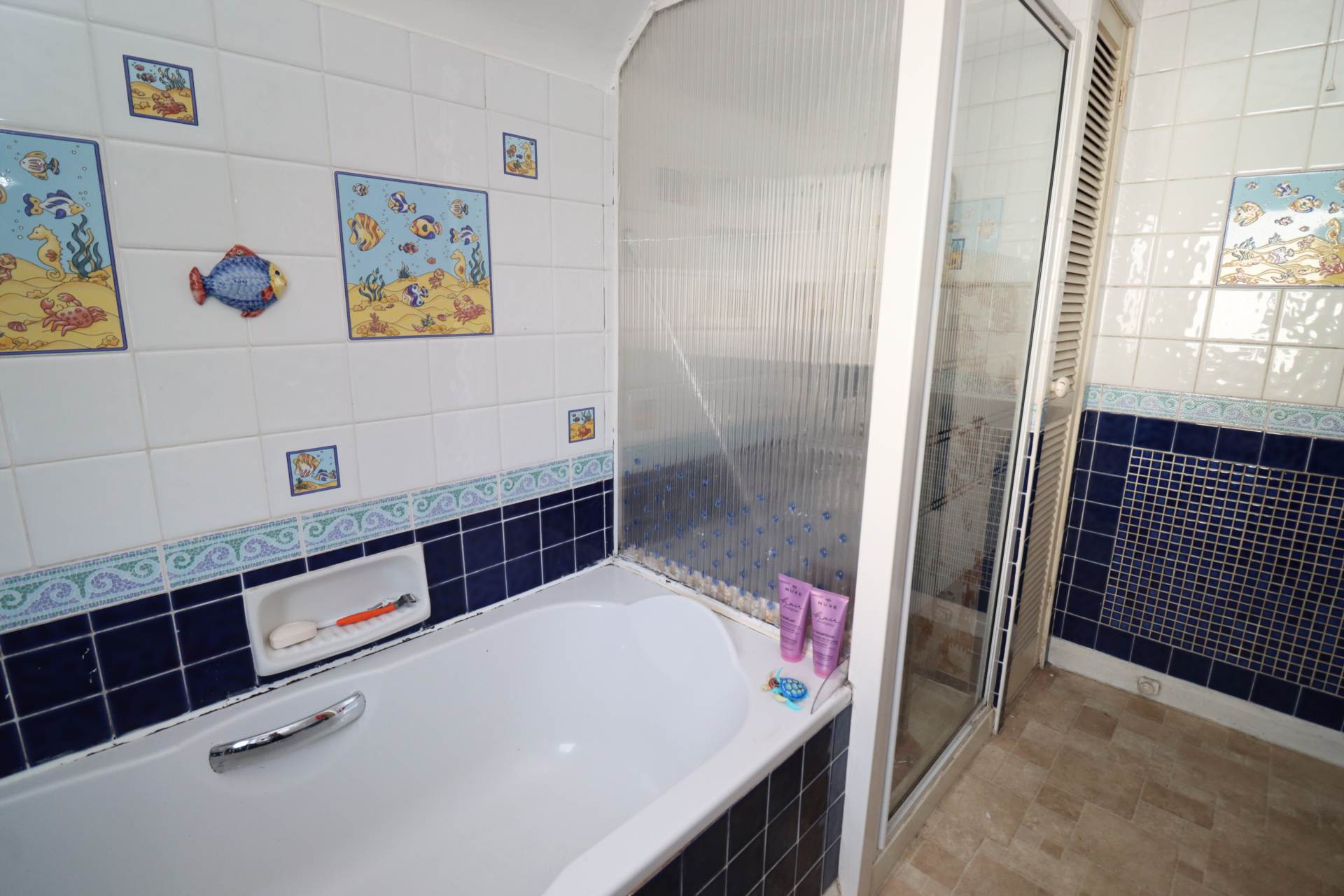 Raeburn Avenue, Bromborough, Image 12