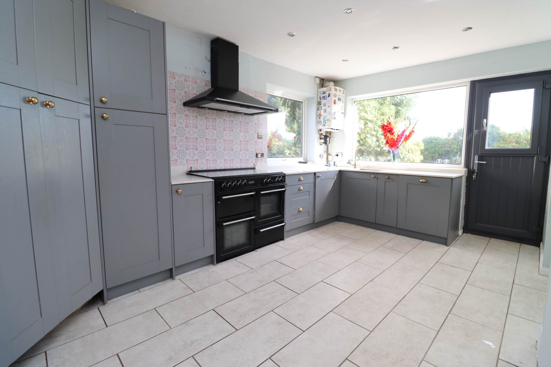 Raeburn Avenue, Bromborough, Image 5