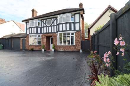 Raeburn Avenue, Bromborough, Image 17