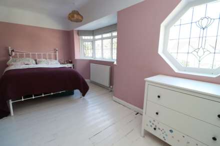 Raeburn Avenue, Bromborough, Image 8