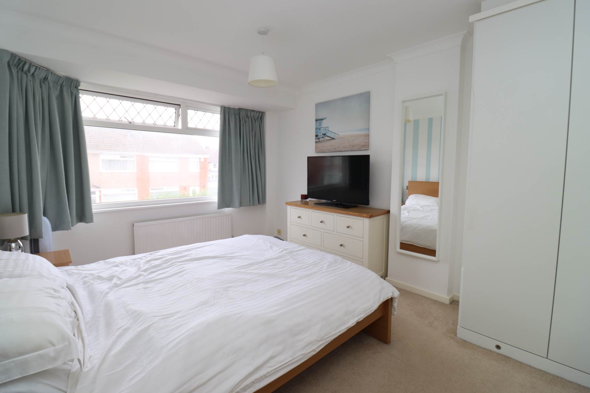 Dearnford Avenue, Bromborough, Image 9