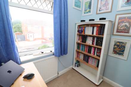Dearnford Avenue, Bromborough, Image 11