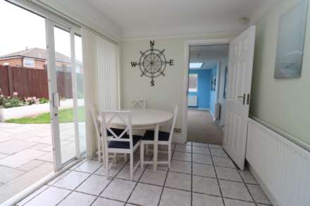 Dearnford Avenue, Bromborough, Image 7